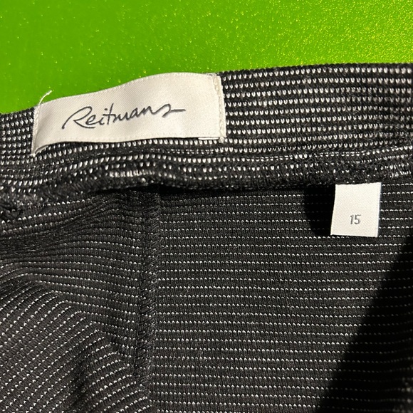 Reitmans Ruffle Skirt - Picture 3 of 3